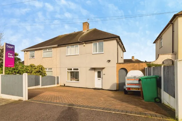 Shelley Avenue, Clifton, Nottingham, NG11, photo 1