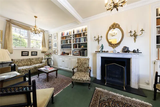Photo 2 — Markham Street, Chelsea, London, SW3