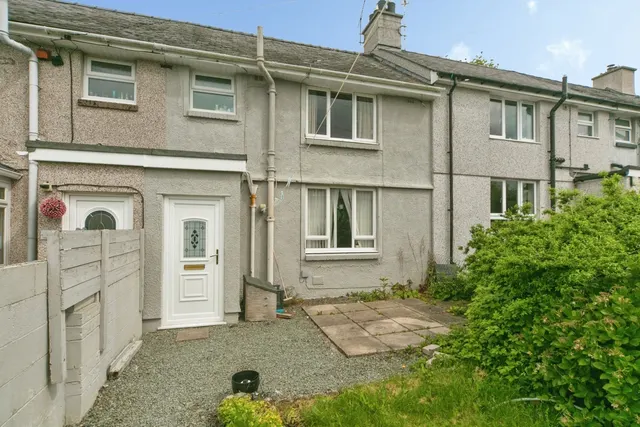 Maes Hyfryd, Llanfairpwllgwyngyll, LL61, photo 1