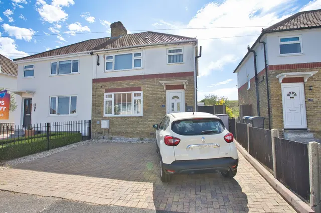Quern Road, Deal, CT14, photo 1