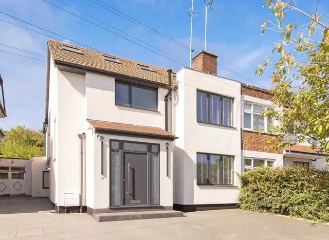 Wise Lane, Mill Hill, NW7, photo 1