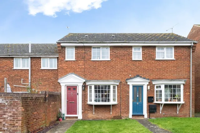 Ashgrove, Steeple Claydon, Buckingham, photo 1