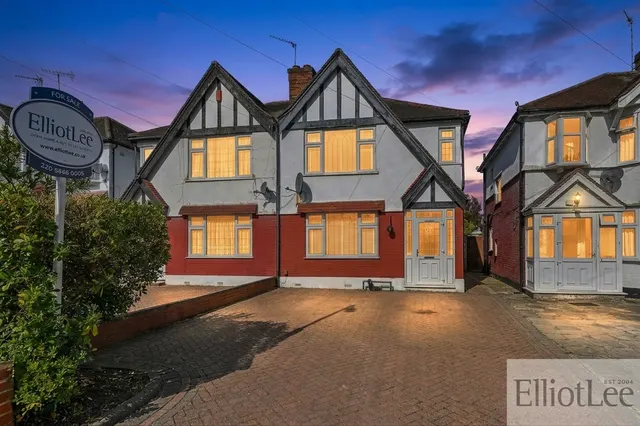 Spencer Road, Wembley, HA0, photo 1