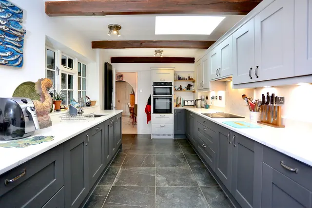 Church Lane, Crickhowell, NP8, photo 2