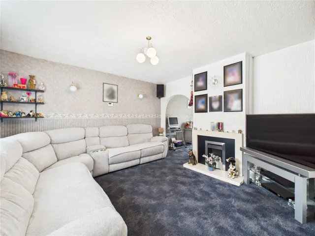 Randolph Avenue, Bristol, BS13, photo 3