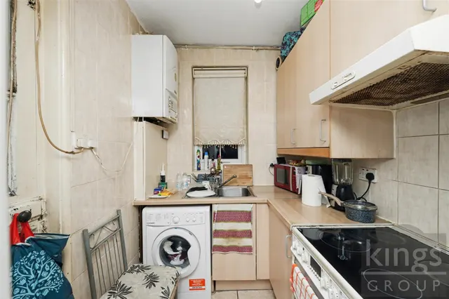 Flexmere Road, Tottenham, photo 2