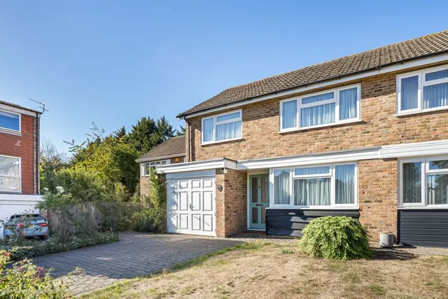 Acacia Close, Stanmore, HA7, photo 2