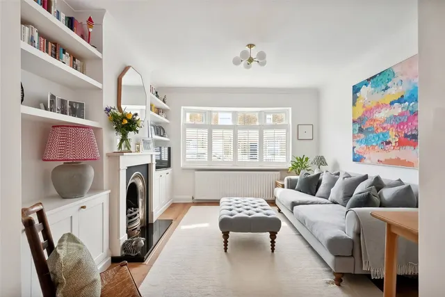 Photo 2 — Chestnut Road, Twickenham, TW2 5QZ