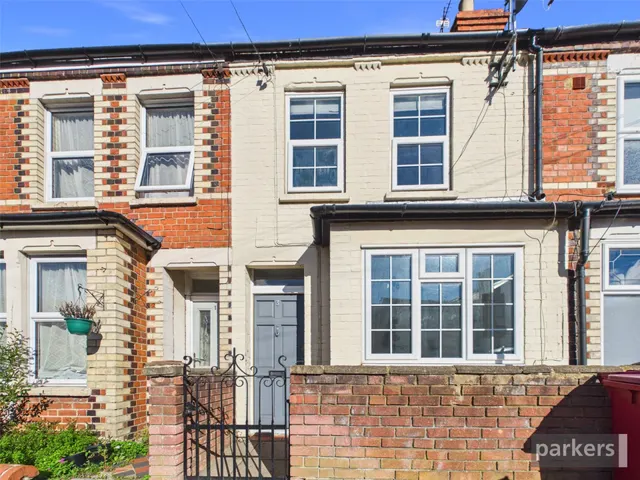 Wykeham Road, Reading, RG6, photo 1