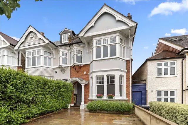 Thurleigh Road, London, SW12, photo 1