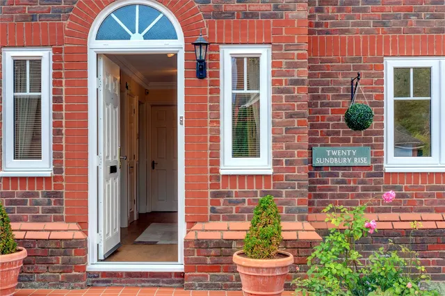 Photo 2 — Sundbury Rise, Bournville Village Trust, Northfield, Birmingham, B31 2EZ