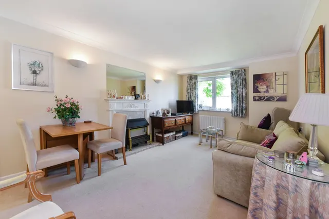 Mayfield Avenue, Whetstone, N12, photo 2