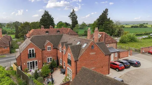 Yew Tree Courtyard, Nuneham Courtenay, OX44, photo 1