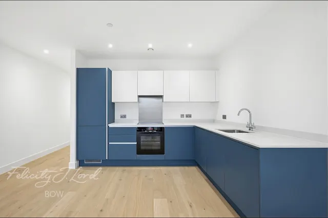 Trego Road, photo 3