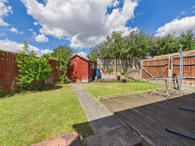 Staunton Drive, Nottingham, NG5, photo 2