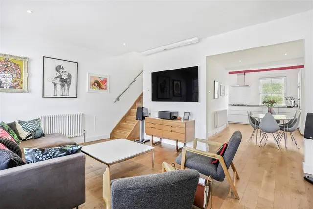 Marlborough Road, London, photo 1