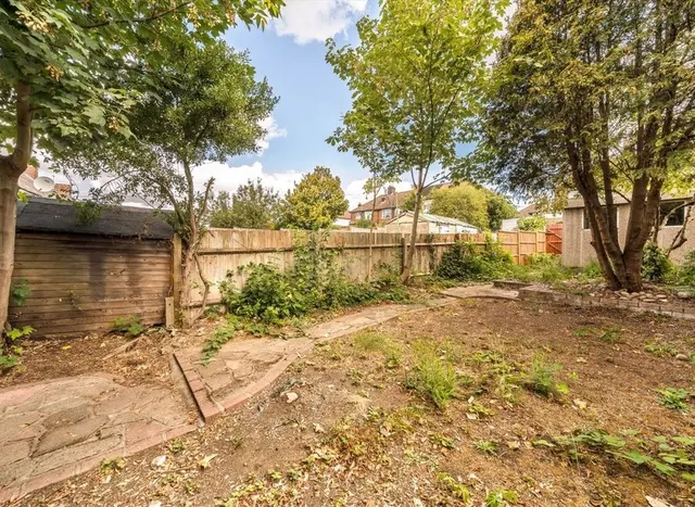 Photo 3 — Verdant Lane, Catford, SE6