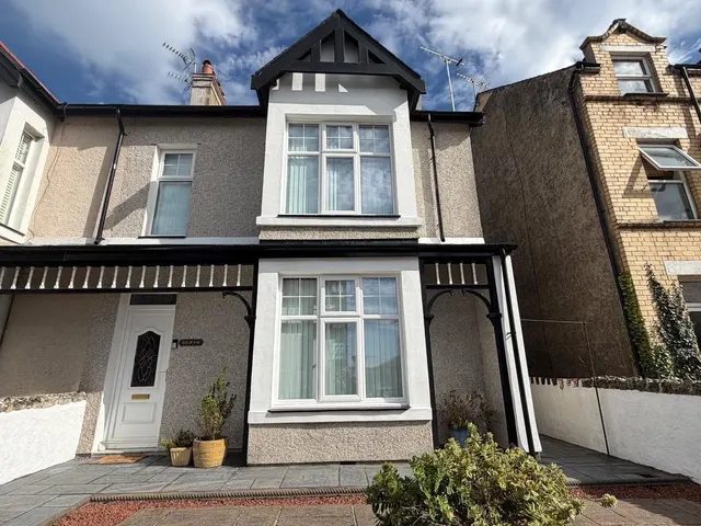 Bangor Street, Y Felinheli, LL56, photo 1
