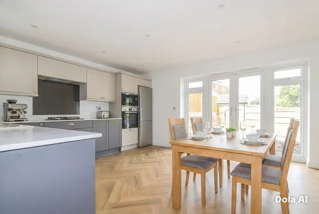 Rookery Road, Wolverhampton, WV4, photo 3