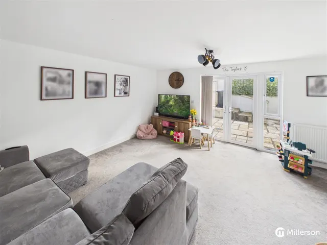 Dolcoath Avenue, Camborne, TR14, photo 2