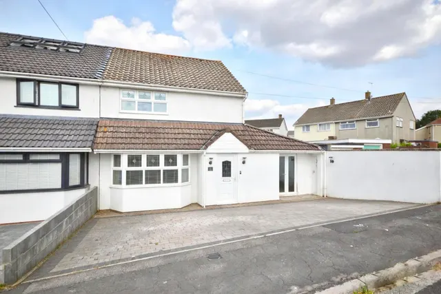 Lockemor Road, Bristol, photo 1