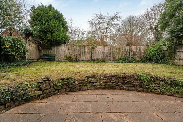 Victoria Road, Oundle, PE8, photo 3