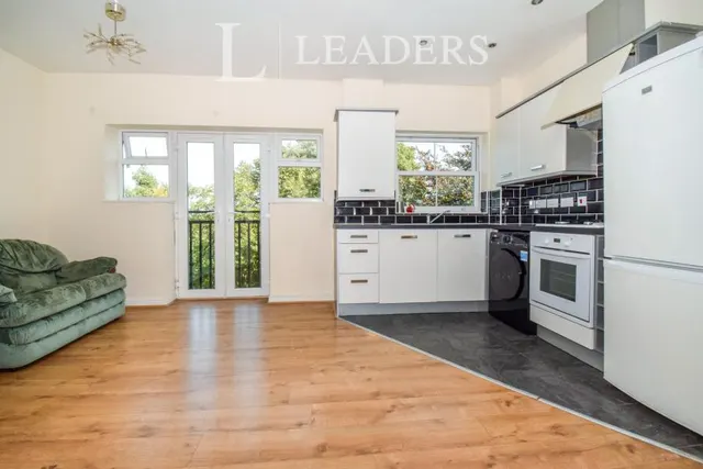 Ashby Grove, Loughborough, LE11, photo 2