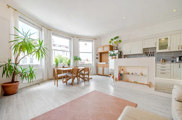 Palmeira Avenue, Hove, BN3, photo 3