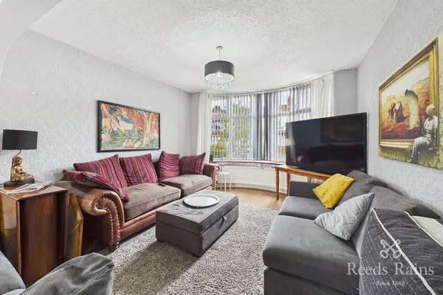 Photo 2 — Homestead Crescent, Manchester, Greater Manchester, M19