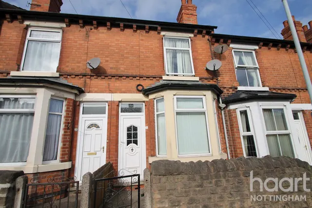 Duke Street, NG15, photo 1