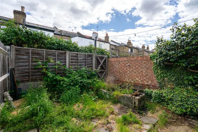 Photo 2 — Warwick Road, Twickenham, TW2
