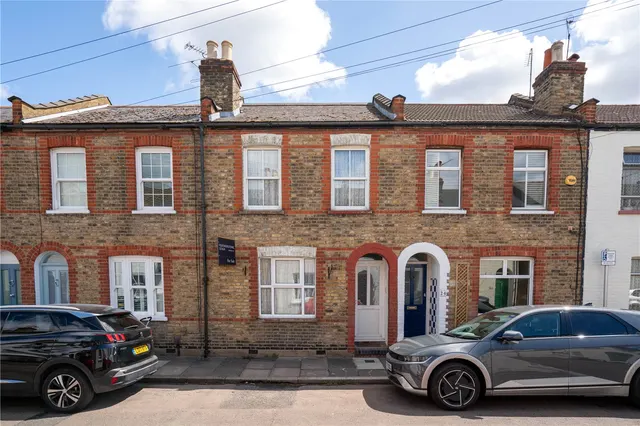 Warwick Road, Twickenham, TW2, photo 1