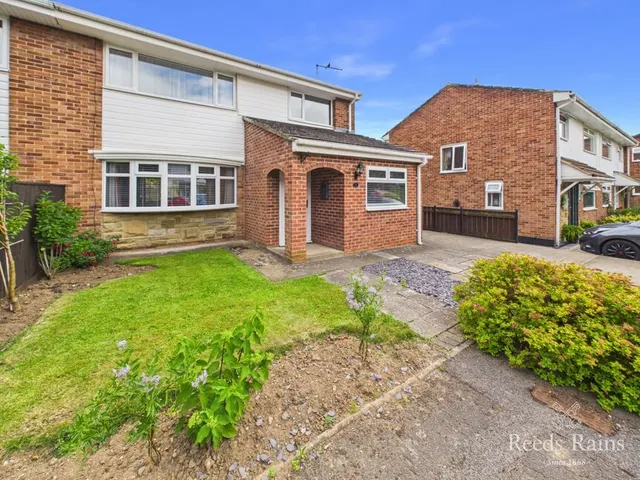 Atherstone Drive, Guisborough, North Yorkshire, TS14, photo 1