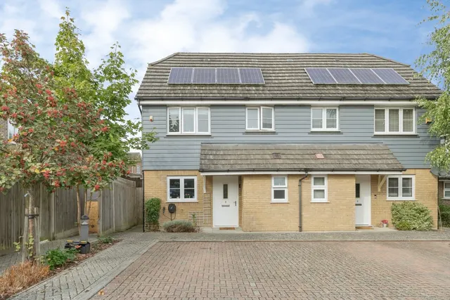 Laurie Close, Sevenoaks, TN14, photo 1