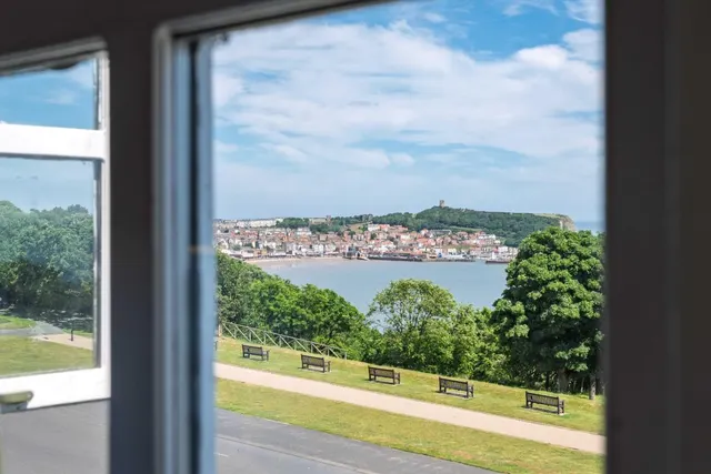 Esplanade, Scarborough, YO11, photo 2
