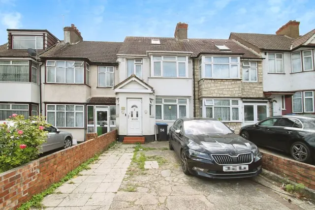 Mount Pleasant, Wembley, photo 1