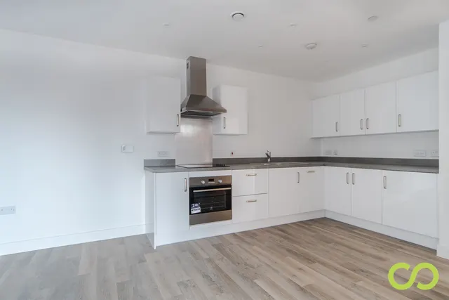 High Street, Sutton, SM1, photo 1