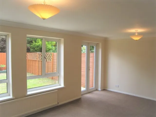 Broome Grove, Wivenhoe, CO7, photo 3