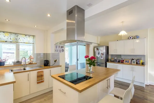 Oaklands Avenue, Loughborough, LE11, photo 3