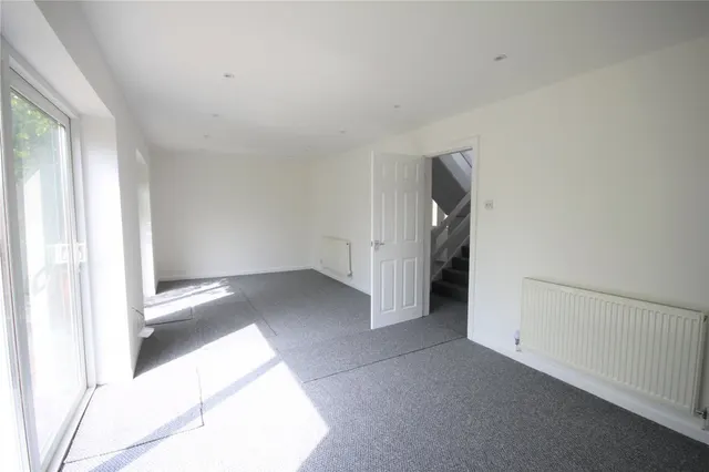 Stonyfield, Bootle, L30, photo 3