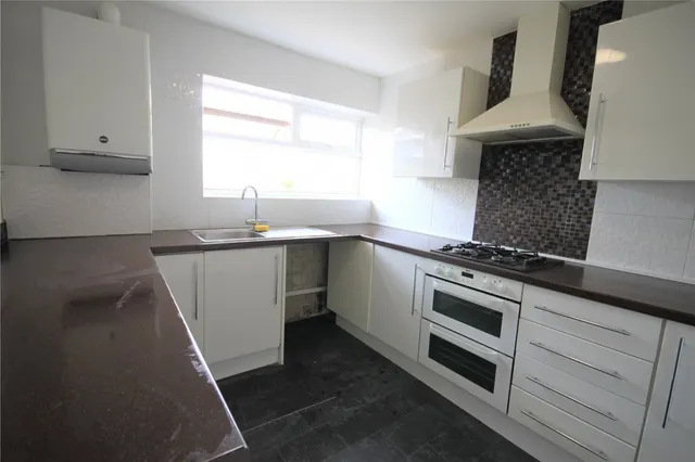 Stonyfield, Bootle, L30, photo 1