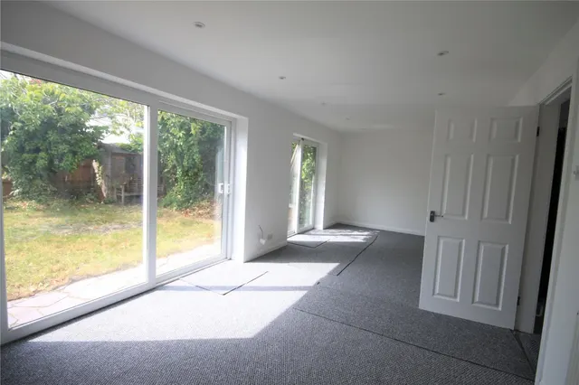 Stonyfield, Bootle, L30, photo 2