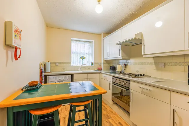 Photo 2 — Drapers Fields, Coventry, CV1