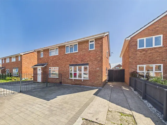Fairview, Worle, BS22, photo 1