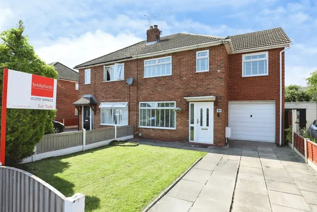 Wistaston Avenue, Wistaston, Crewe, Cheshire, CW2, photo 1