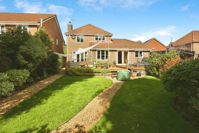 Shorewood Close, Warsash, SO31, photo 2