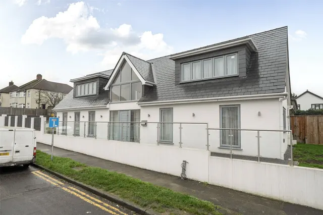 Manse Way, BR8, photo 1