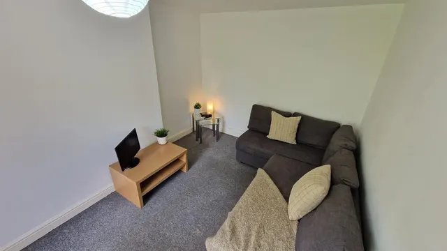 Withington Road, Whalley Range, M16, photo 2