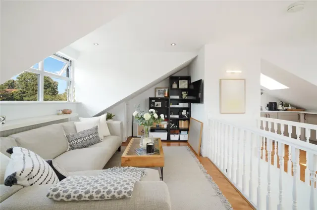 Maygrove Road, West Hampstead, London, NW6, photo 1