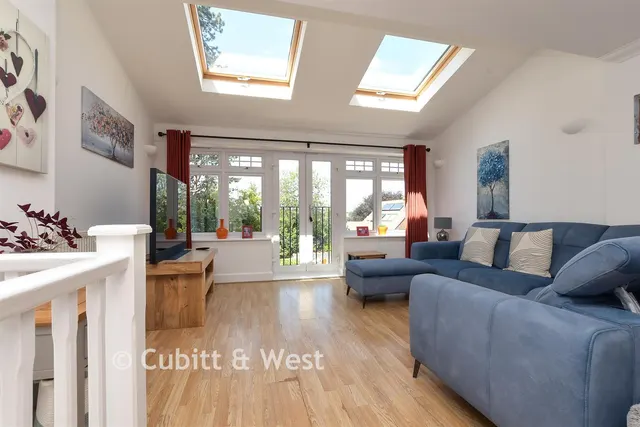 Tupwood Gardens, Caterham, CR3, photo 3